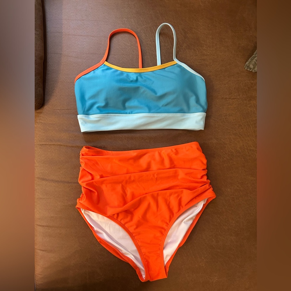 Nani sunset Shaka bralette and Rio ruched high rise bottoms